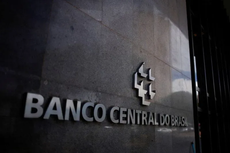 Banco Central vai rolar swaps cambiais com vencimento em novembro