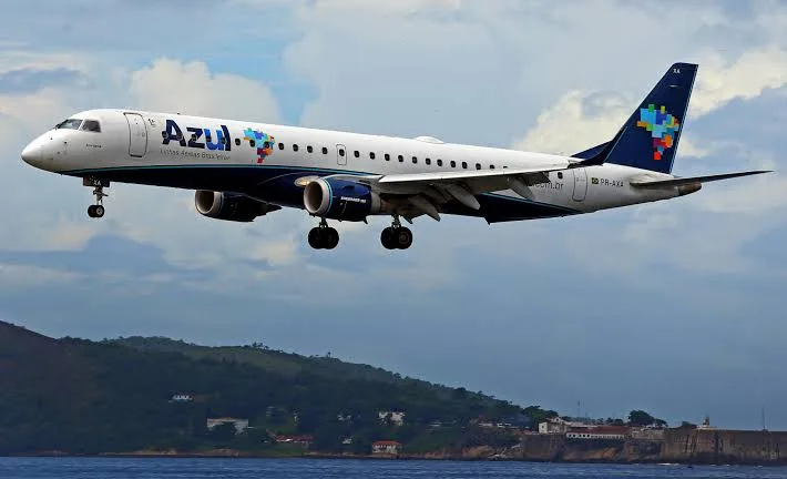 Relatório do Cenipa detalha turbulência que feriu passageiros em voo internacional da Azul