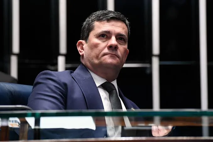 Pesquisas mostram Moro na frente no Paraná e Ceará com disputa apertada a 17 dias da eleição