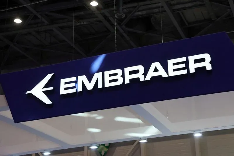 Moody's eleva nota de crédito da Embraer para Baa2