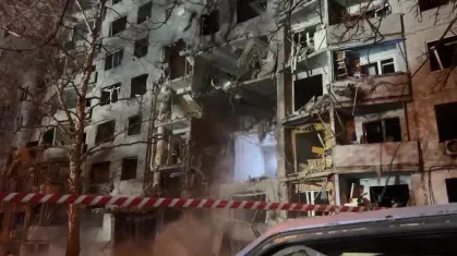 Ataque russo a prédio residencial deixa 35 feridos em Kharkiv