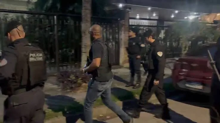 Polícia prende apontado como 'Boss' do tráfico em operação contra o Comando Vermelho