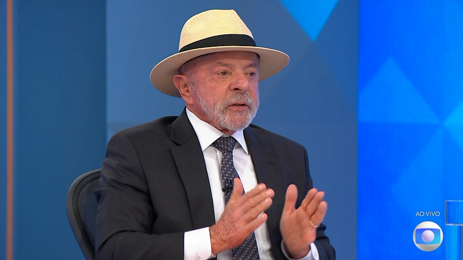 Lula diz que não está preocupado com a dívida pública e aposta no crescimento