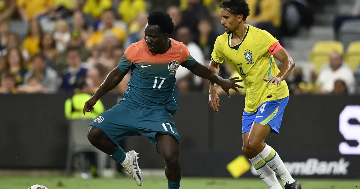 Brasil arranca empate com a Austrália em amistoso pós-Copa