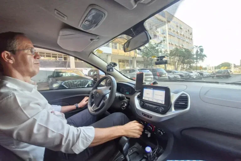Congresso libera até R$ 30 bilhões para financiar veículos de taxistas e motoristas de app