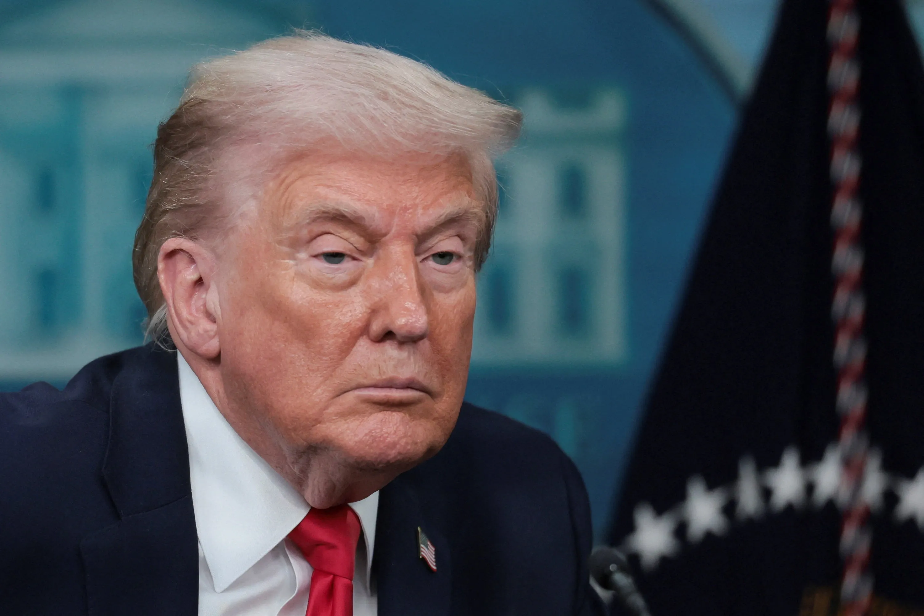 Trump diz que ainda vai decidir "quando e como" vai atacar o Irã