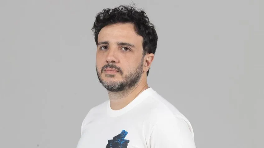 TSE suspende campanha de Renan Santos e barra acesso a fundo eleitoral e debates