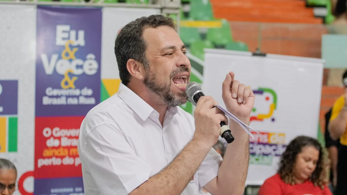 Boulos se licencia do ministério para se dedicar à campanha de Lula